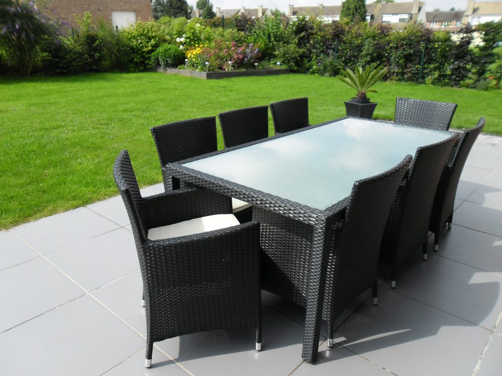 Table tressée jardin - Menuiserie